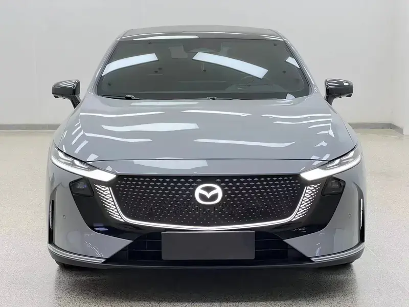 2024 Mazda EZ-6 с пробегом 36 600 км