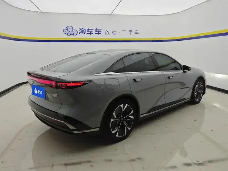 2024 Mazda EZ-6 с пробегом 80 000 км