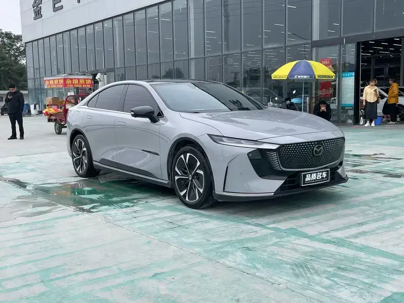 2024 Mazda EZ-6 с пробегом 29 000 км