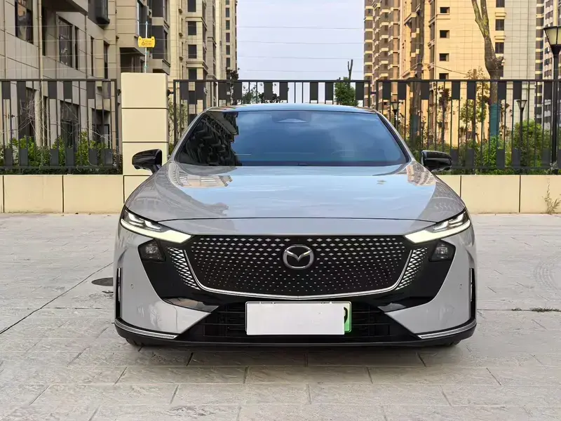 2024 Mazda EZ-6 с пробегом 30 000 км