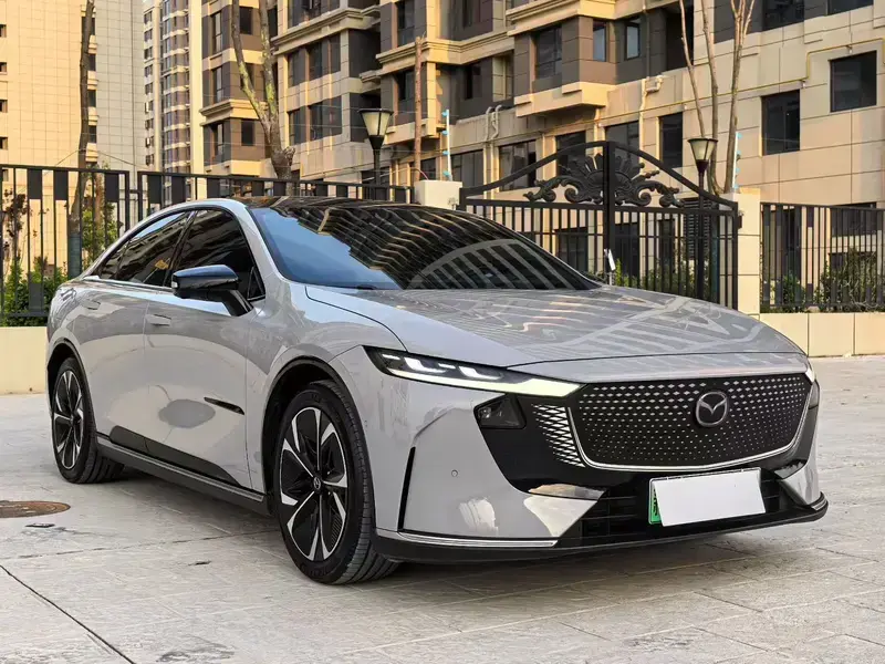 2024 Mazda EZ-6 с пробегом 30 000 км