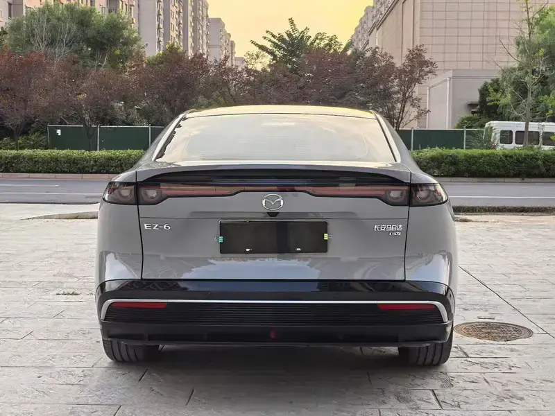 2024 Mazda EZ-6 с пробегом 30 000 км