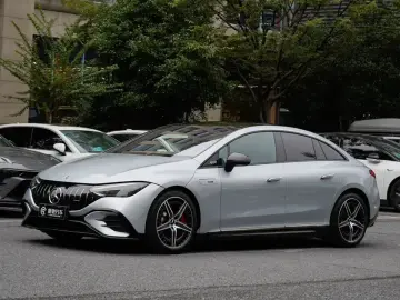 Mercedes-Benz EQE AMG