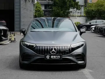 2023 Mercedes-Benz EQS AMG с пробегом 7 000 км