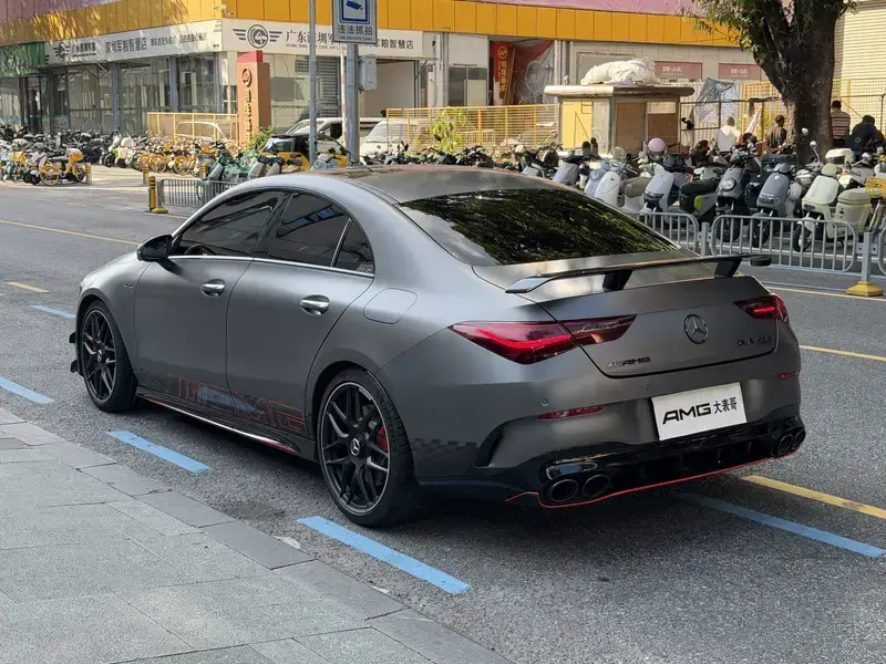 2024 Mercedes-Benz CLA AMG с пробегом 14 000 км