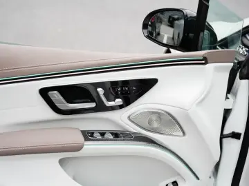 2023 Mercedes-Benz EQS AMG с пробегом 12 000 км