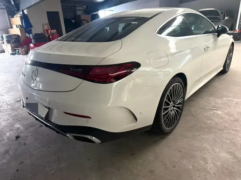 2026 Mercedes-Benz CLE с пробегом 9 500 км