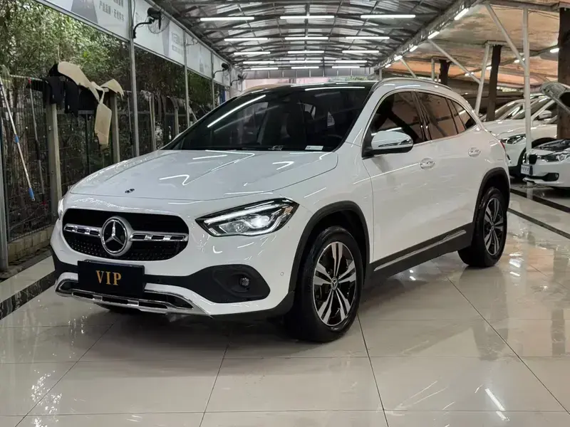 2023 Mercedes-Benz GLA с пробегом 36 000 км