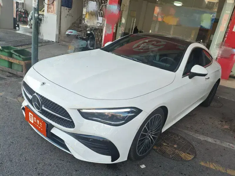 2026 Mercedes-Benz CLE с пробегом 8 000 км