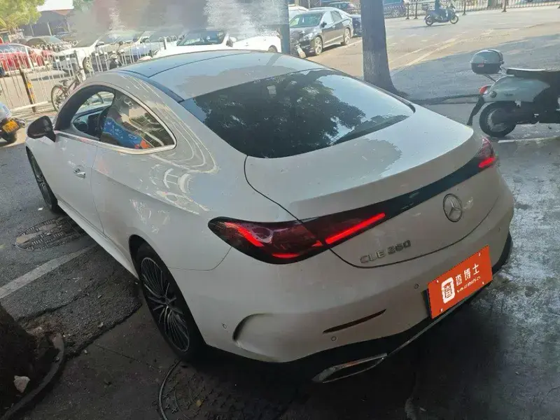 2026 Mercedes-Benz CLE с пробегом 8 000 км