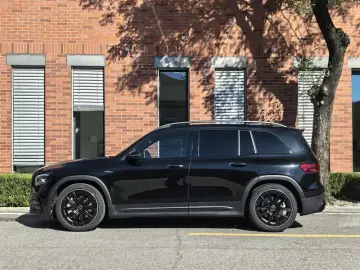 2024 Mercedes-Benz GLB AMG с пробегом 2 300 км
