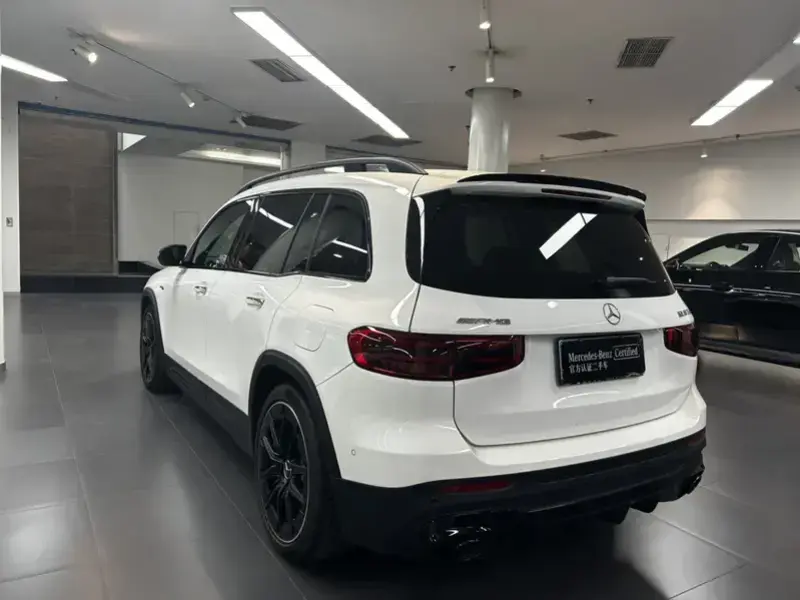 2024 Mercedes-Benz GLB AMG с пробегом 15 000 км