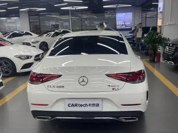 2022 Mercedes-Benz CLS с пробегом 27 000 км