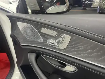 2022 Mercedes-Benz CLS с пробегом 27 000 км