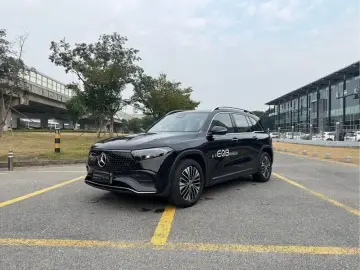 2025 Mercedes-Benz EQB с пробегом 23 000 км