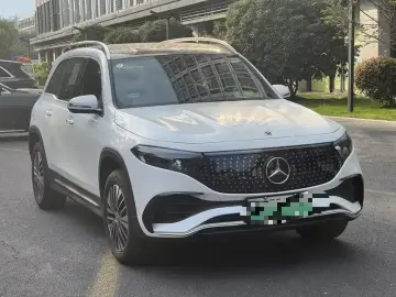 2025 Mercedes-Benz EQB с пробегом 1 200 км