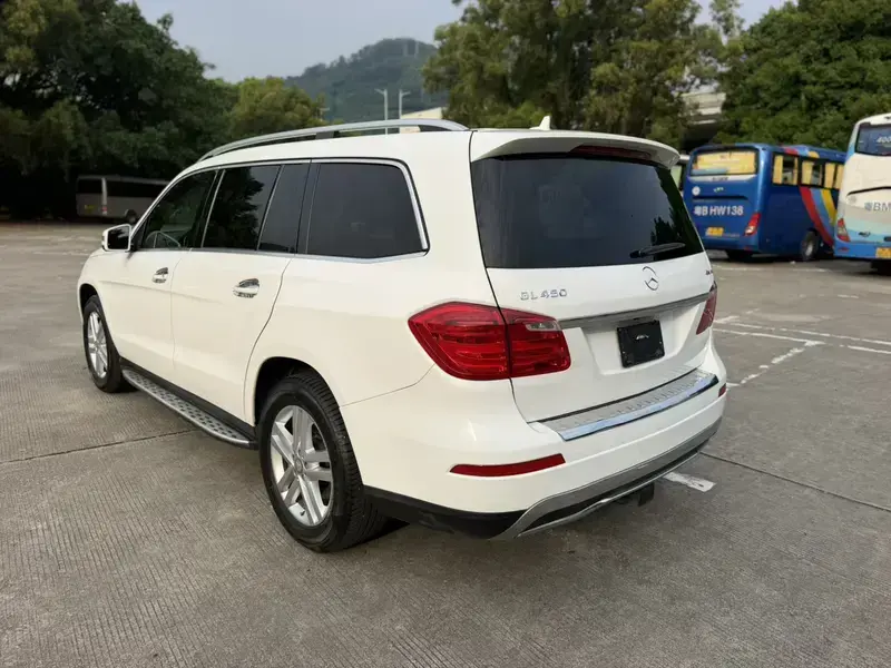 2016 Mercedes-Benz GL-Класс с пробегом 125 000 км