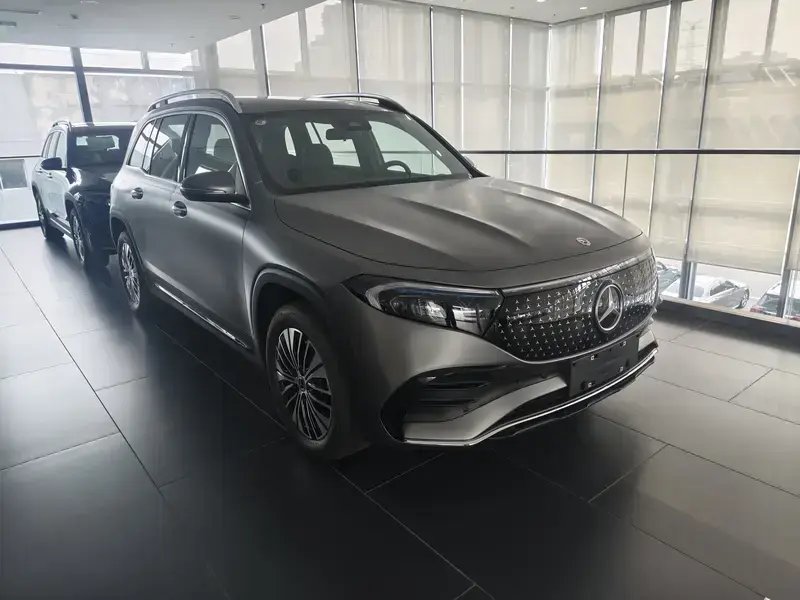 2025 Mercedes-Benz EQB с пробегом 100 км