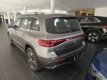2025 Mercedes-Benz EQB с пробегом 100 км