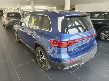 2025 Mercedes-Benz EQB с пробегом 100 км