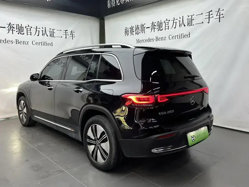 2023 Mercedes-Benz EQB с пробегом 80 000 км