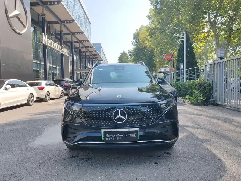 2023 Mercedes-Benz EQB с пробегом 8 200 км