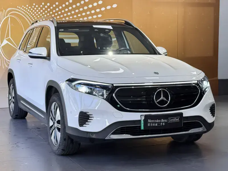 2023 Mercedes-Benz EQB с пробегом 38 000 км
