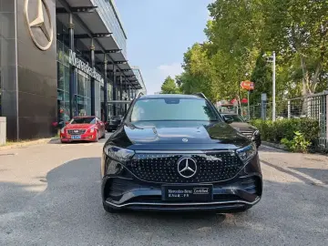 2025 Mercedes-Benz EQB с пробегом 1 700 км