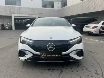 2022 Mercedes-Benz EQE с пробегом 28 000 км