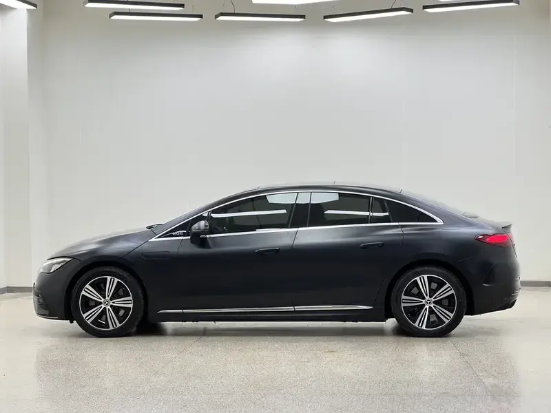 2022 Mercedes-Benz EQE с пробегом 71 300 км