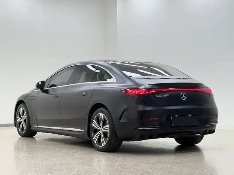 2022 Mercedes-Benz EQE с пробегом 71 300 км