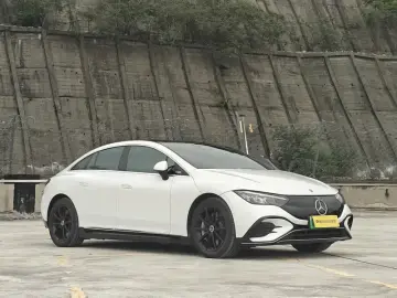 2022 Mercedes-Benz EQE с пробегом 50 800 км