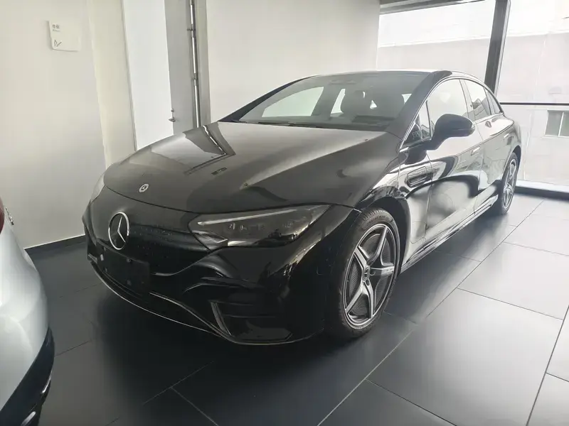 2022 Mercedes-Benz EQE с пробегом 100 км