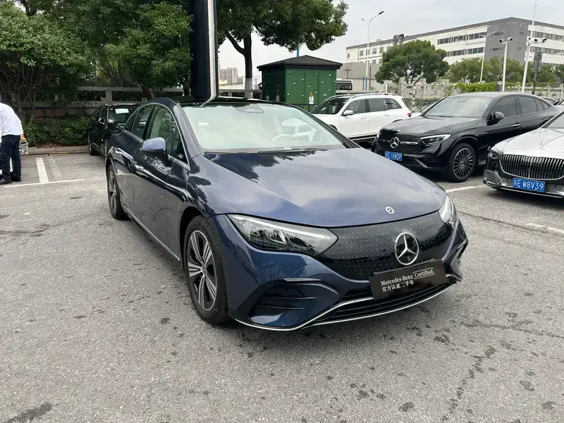 2025 Mercedes-Benz EQE с пробегом 100 км