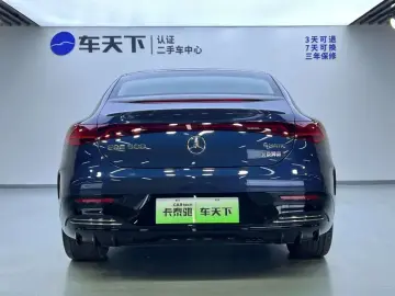 2025 Mercedes-Benz EQE с пробегом 46 000 км