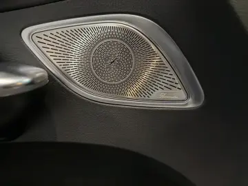 2022 Mercedes-Benz EQE с пробегом 58 000 км