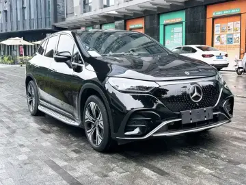 2023 Mercedes-Benz EQE SUV с пробегом 108 000 км