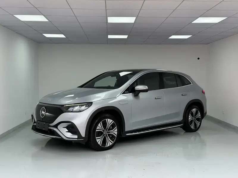 2023 Mercedes-Benz EQE SUV с пробегом 72 400 км