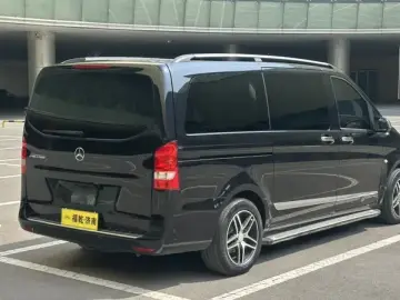 2017 Mercedes-Benz Metris с пробегом 83 000 км