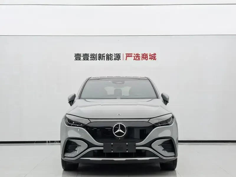 2023 Mercedes-Benz EQE SUV с пробегом 35 000 км