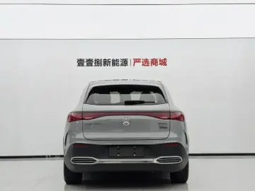 2023 Mercedes-Benz EQE SUV с пробегом 35 000 км