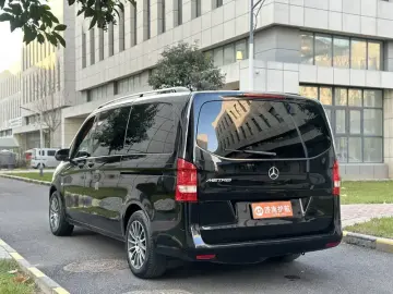 2017 Mercedes-Benz Metris с пробегом 70 000 км