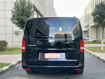 2017 Mercedes-Benz Metris с пробегом 70 000 км