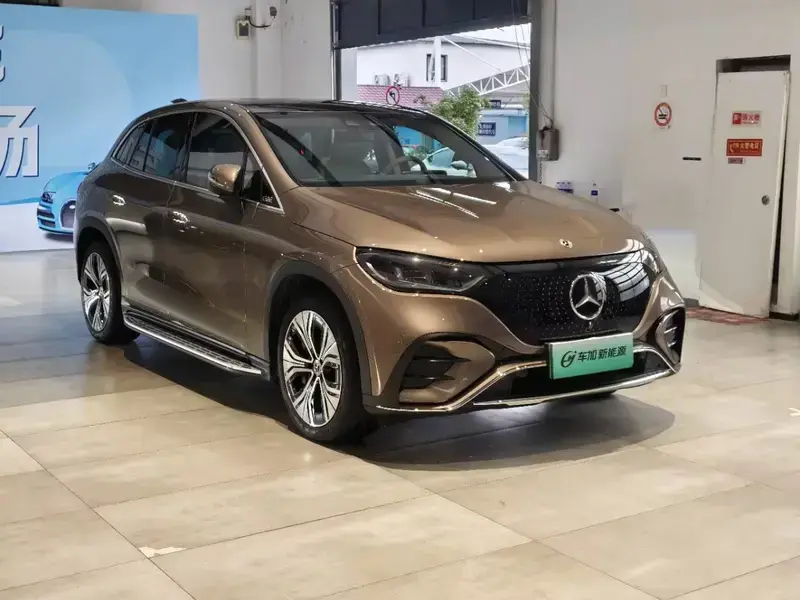 2023 Mercedes-Benz EQE SUV с пробегом 26 300 км