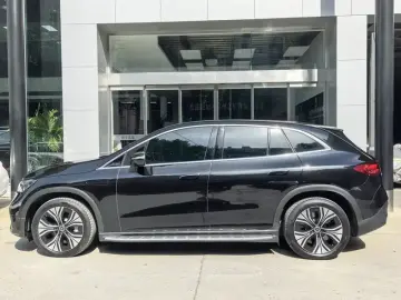 2024 Mercedes-Benz EQE SUV с пробегом 2 000 км