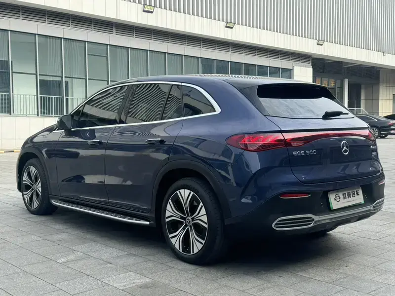 2024 Mercedes-Benz EQE SUV с пробегом 21 000 км