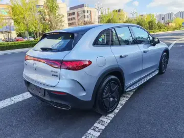 2023 Mercedes-Benz EQE SUV с пробегом 6 000 км