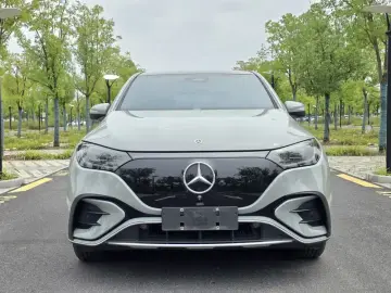 2023 Mercedes-Benz EQE SUV с пробегом 73 000 км
