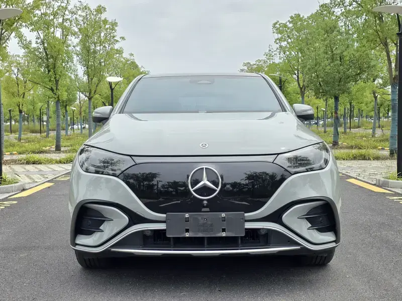 2023 Mercedes-Benz EQE SUV с пробегом 73 000 км