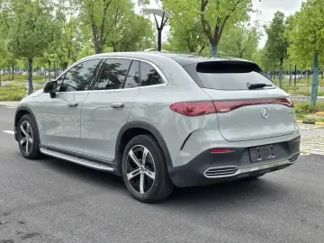 2023 Mercedes-Benz EQE SUV с пробегом 73 000 км